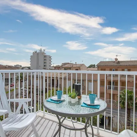 Yourhouse Monges With Sea Views 公寓